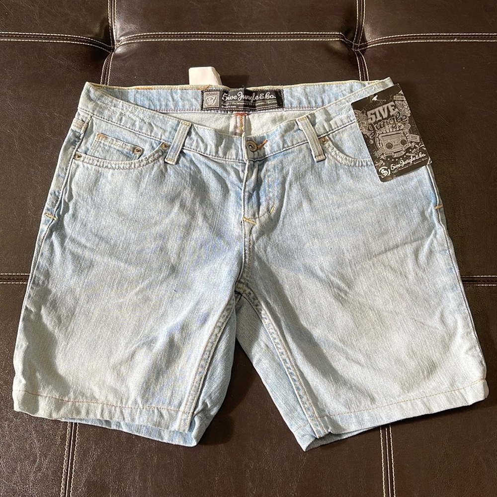 (Z) 5ive Jungle & Co Women's Jean Shorts